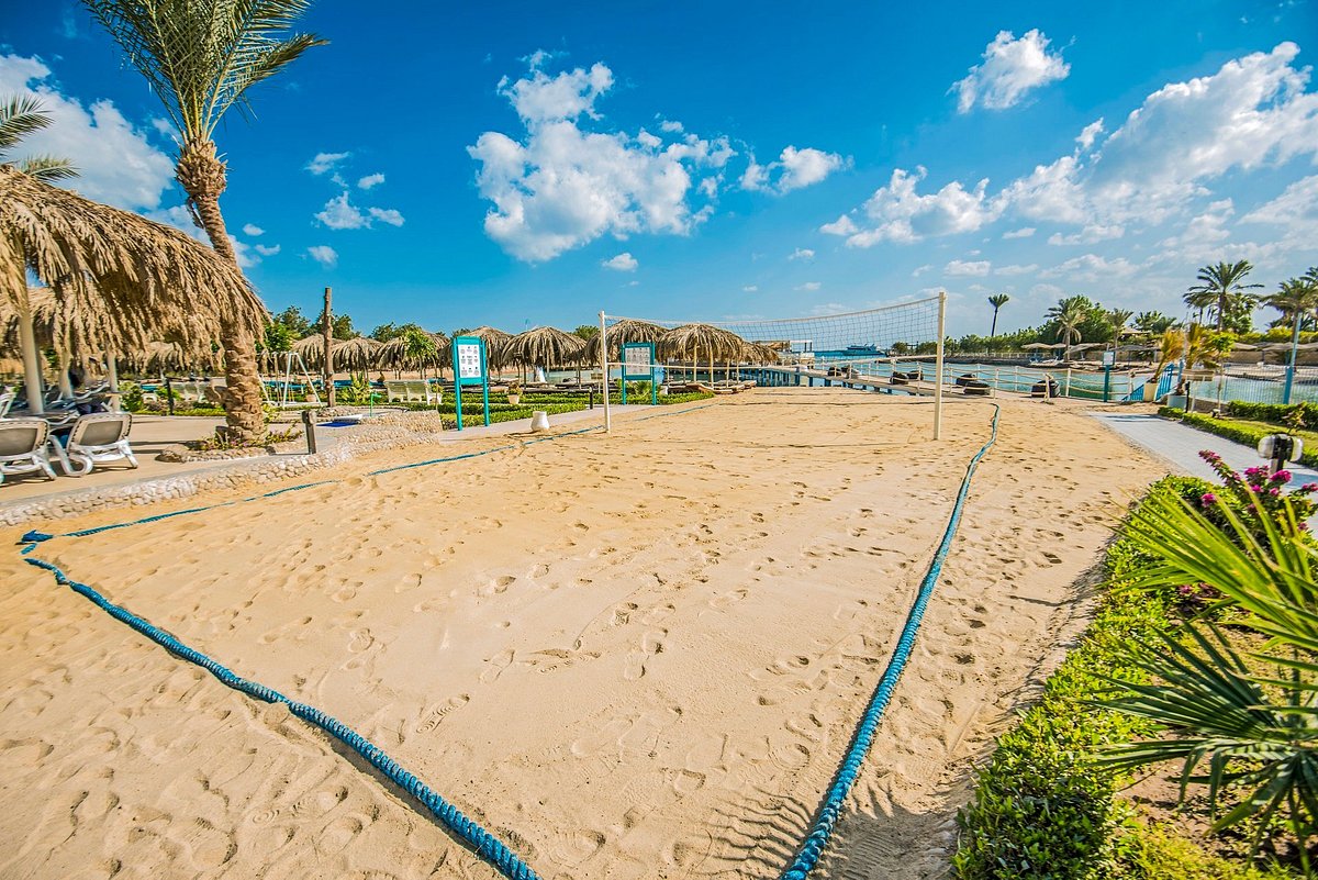 beach-volleyball-sunrise-aqua-joy-resort