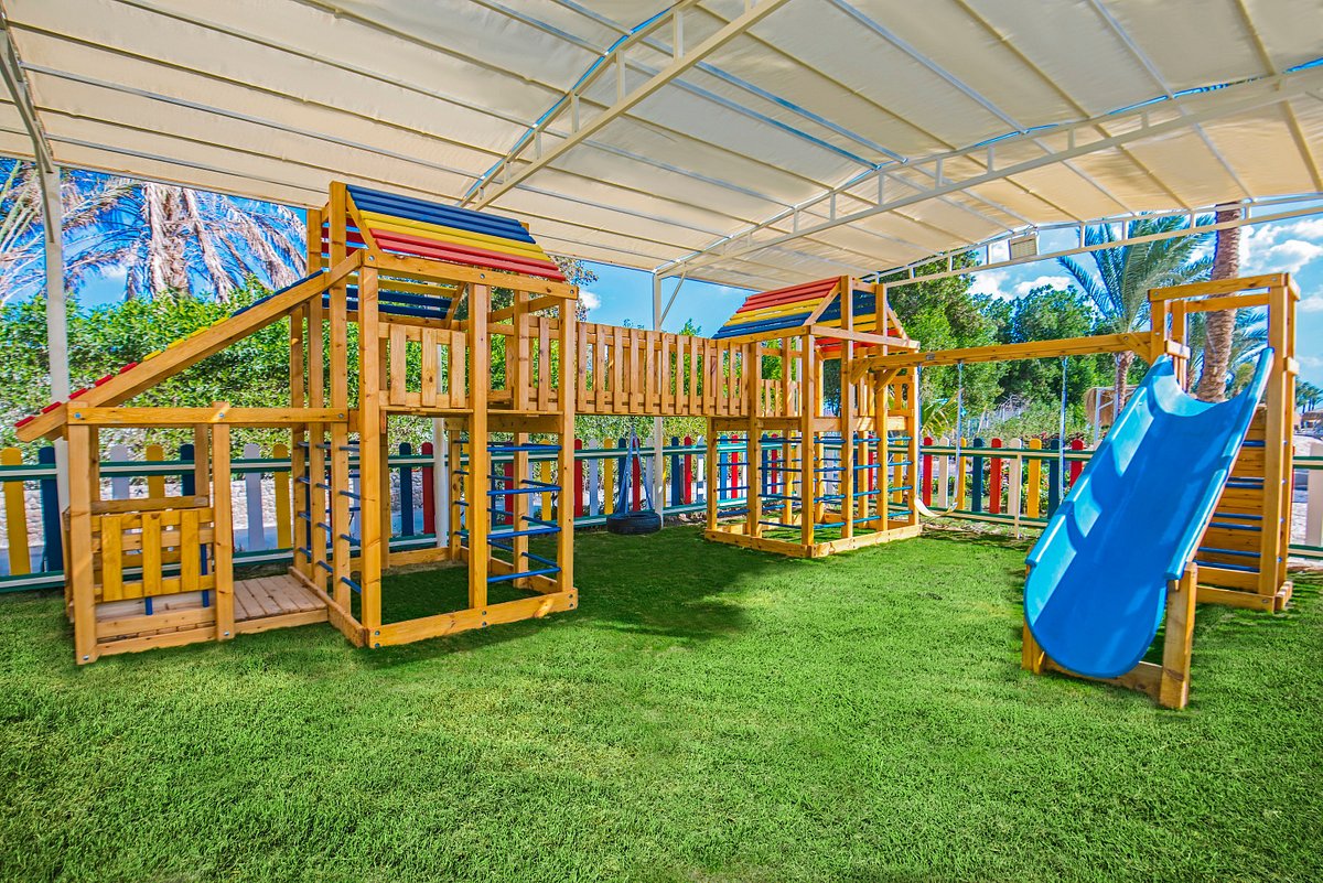 kid-s-playground-sunrise-aqua-joy-resort